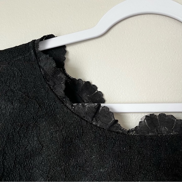 NWT Luna Crop Lace Top Size Small - Picture 12 of 15